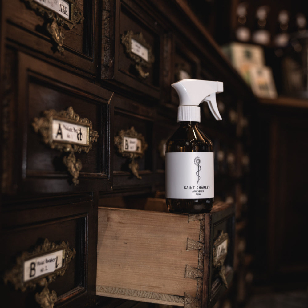 Apothekerspray groß in Apotheke